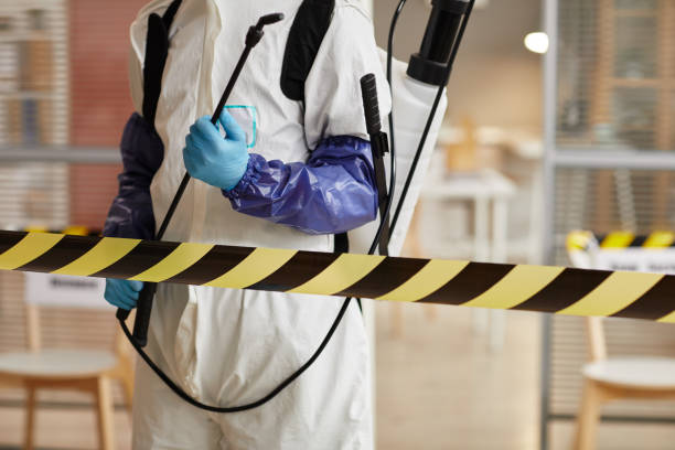Professional Biohazard technician working in Evansville, IN